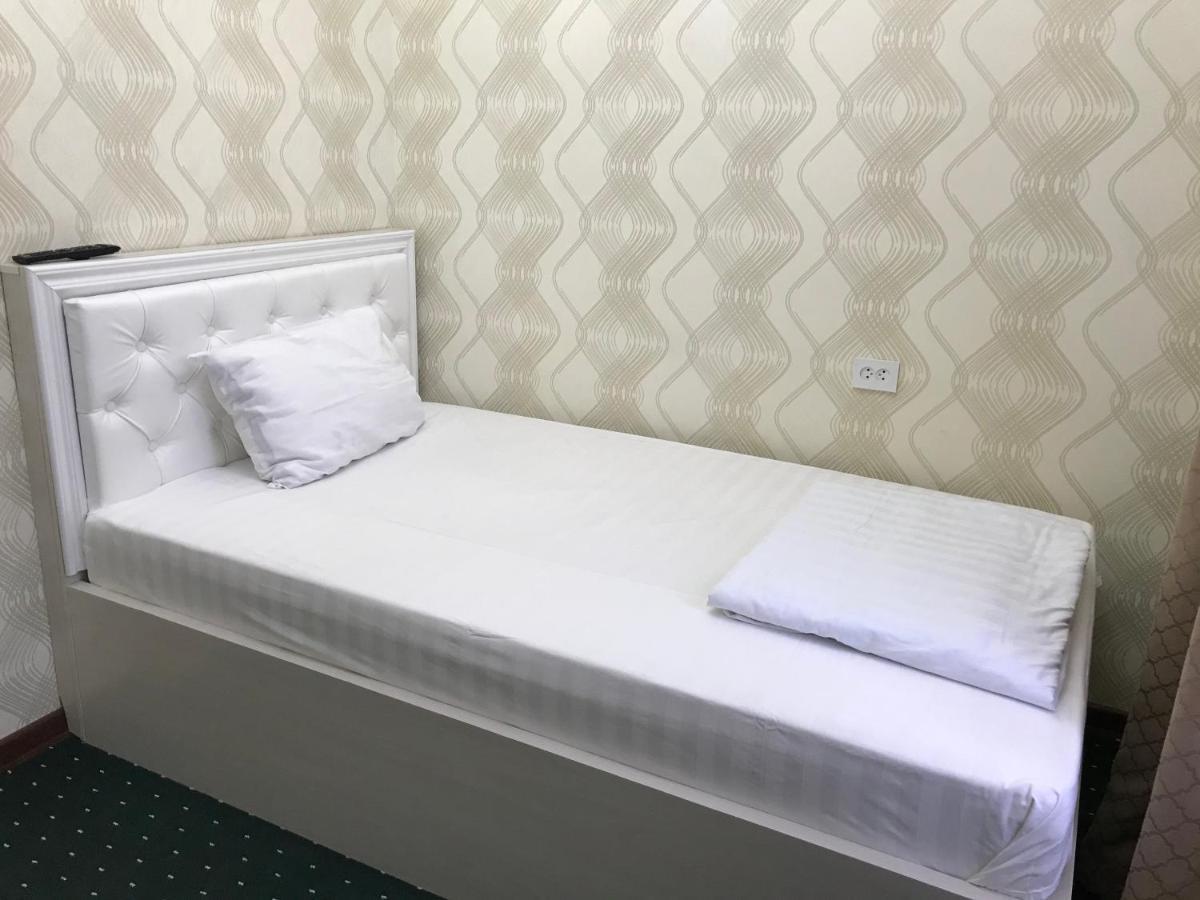 Emir Plaza Hotel Turkistan Екстер'єр фото