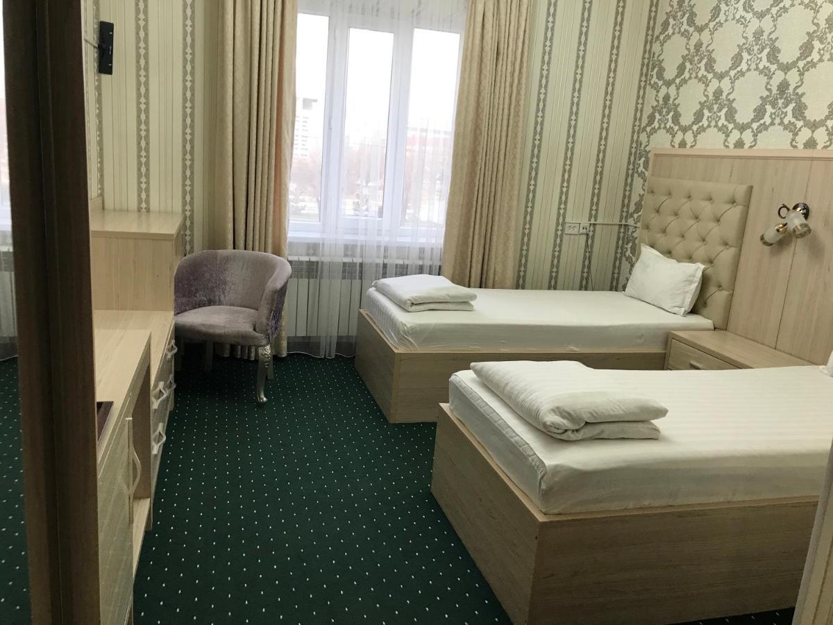 Emir Plaza Hotel Turkistan Екстер'єр фото